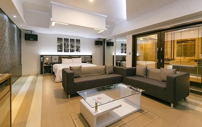 Soho Motel Taoyuan