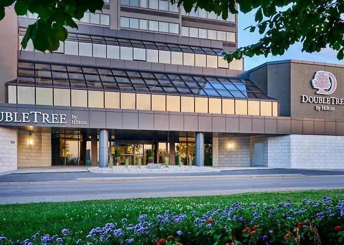 Doubletree By Hilton Windsor, On Hotel