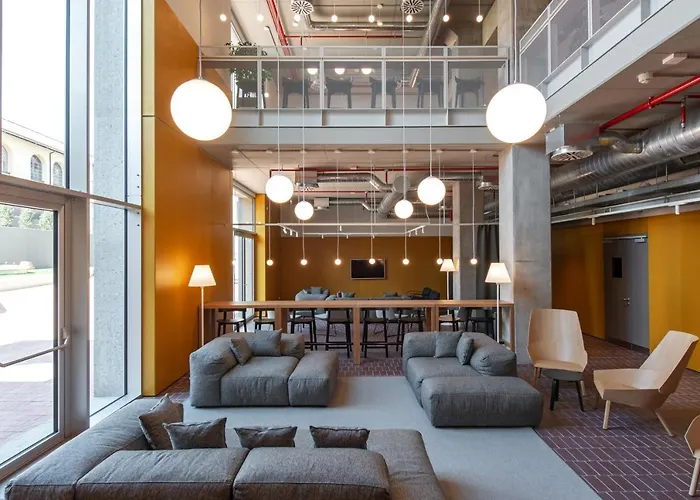 Aparto Milan Giovenale