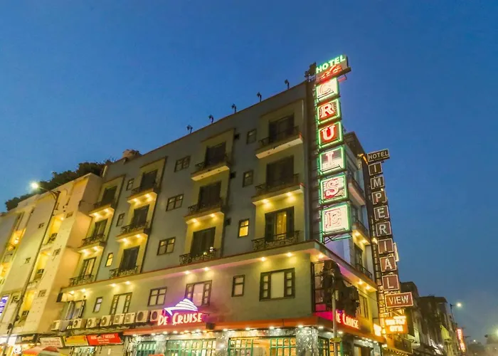 Hotel De Cruise - New Delhi Railway Station