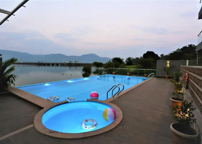 Nakshatra Resort Wai