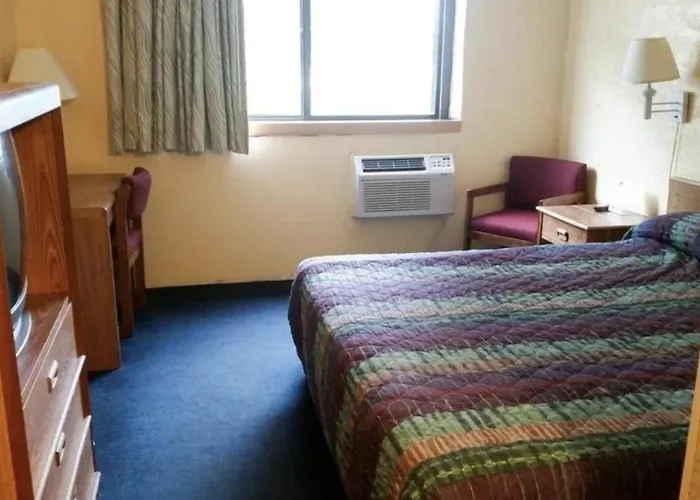 Moline Bell Hotel