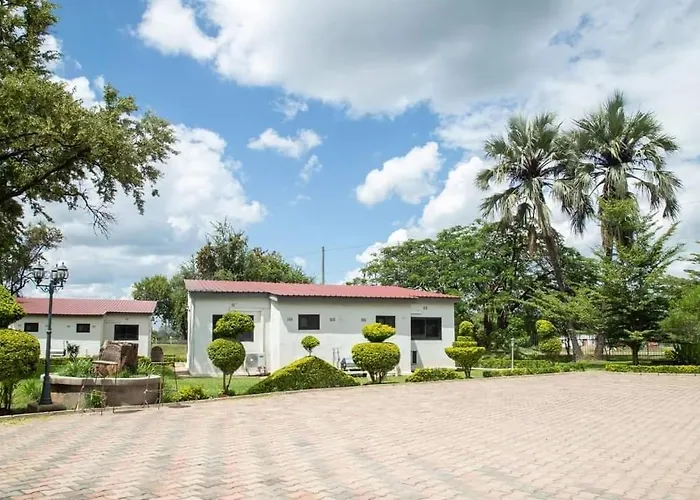 Zambezi Junction Lodge Livingstone