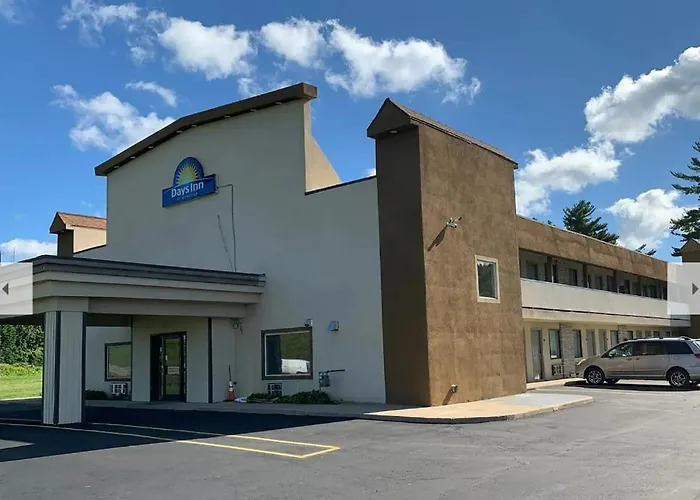 Days Inn By Wyndham Bellville Mansfield