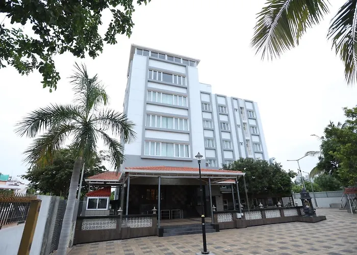 Minas Manor Hotel Tiruchirappalli