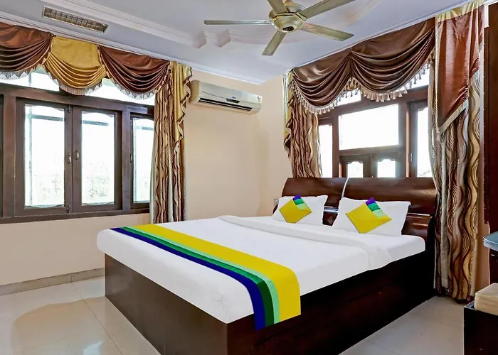 Itsy Hotels Friends Haldwani