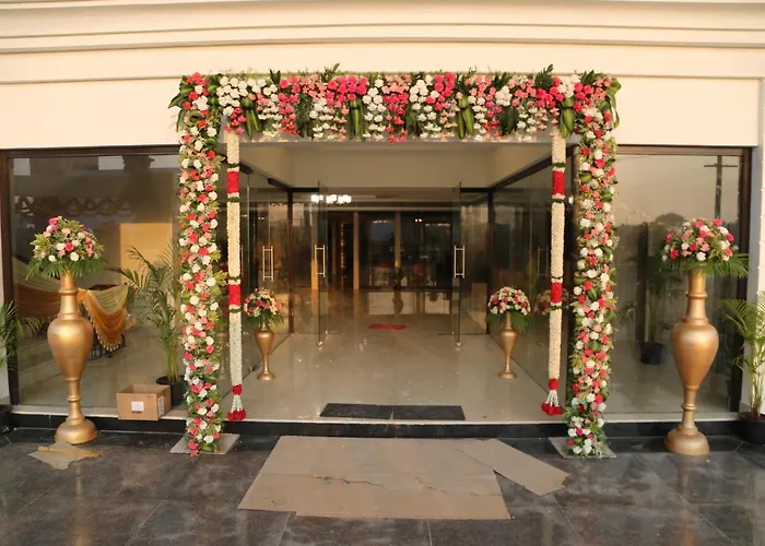 Hotel Skanda Palace Thiruttani