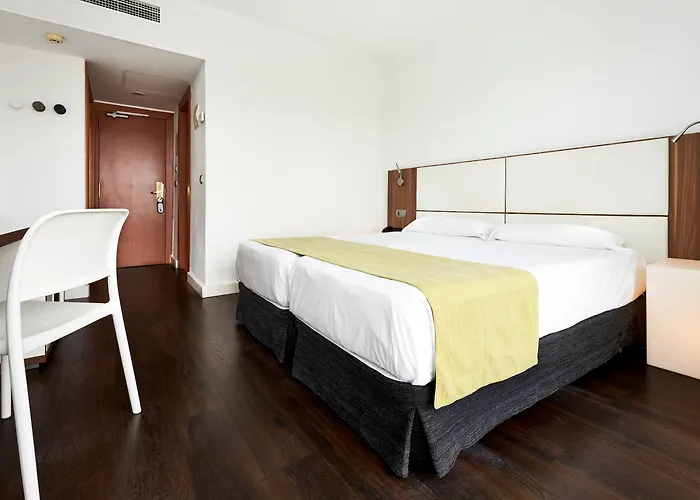 Globales Cala Blanca Hotel