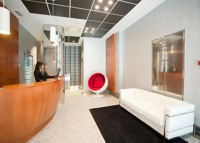 Hotel Longoria Plaza by Pandorahoteles Oviedo