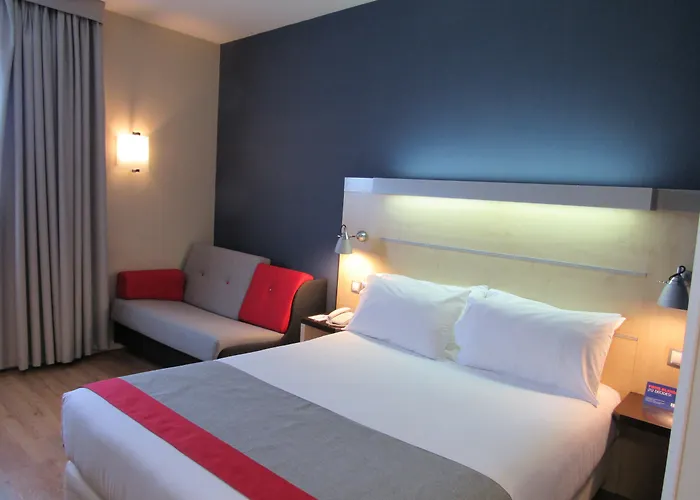 Holiday Inn Express Barcelona - Montmeló, an IHG Hotel Granollers