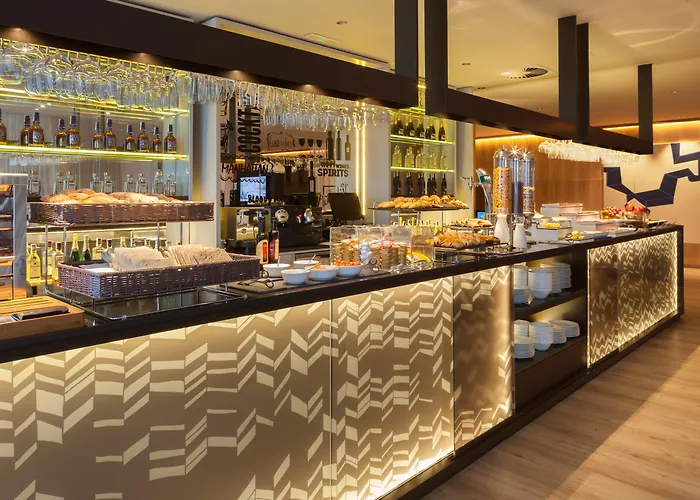 Ac Hotel Diagonal L'Illa By Marriott Barcelone