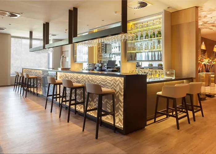 Ac Hotel Diagonal L'Illa By Marriott Barcelone