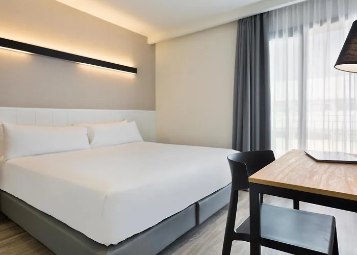 Acta Bcn 40 Otel Barselona