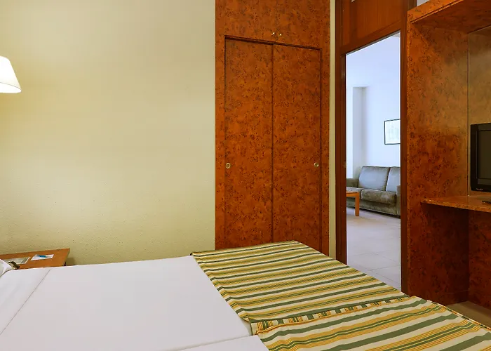 Aparthotel Hesperia Sant Joan Sant Joan Despí