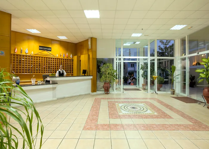 Corali Hotel Tigkaki 