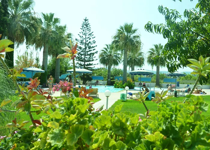Sabina Hotel Theológos