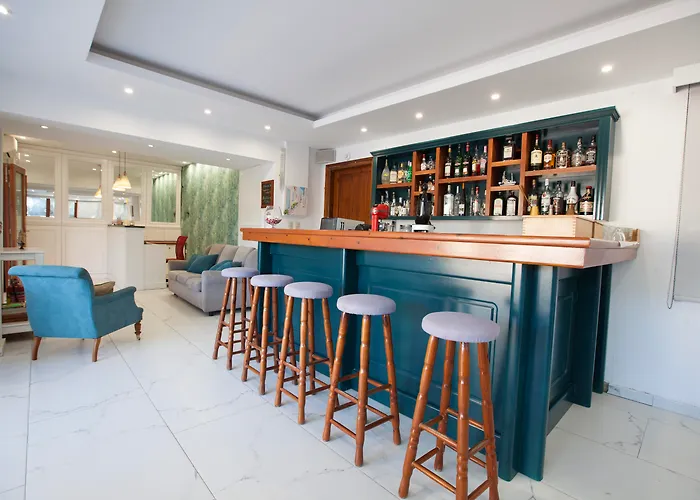 John Mary Aparthotel Faliraki
