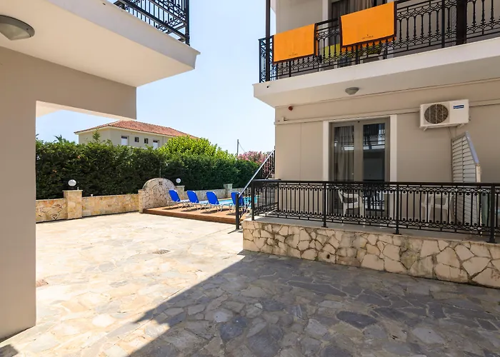 Karras Hotel Laganas