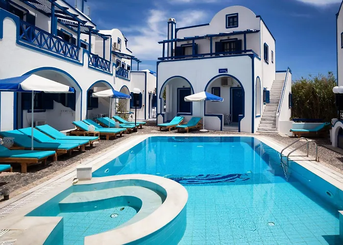 Roula Villa Studios & Apartments Períssa