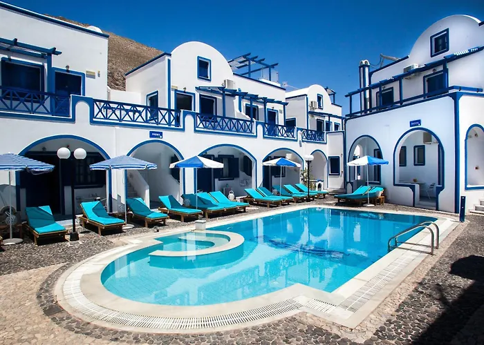 Roula Villa Studios & Apartments Períssa