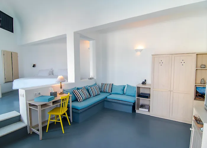Grand Ambassador Santorini Hotel (Adults Only) Akrotírion