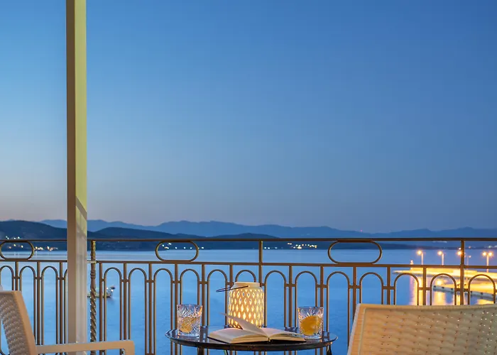 Pantheon City Hotel Gythio