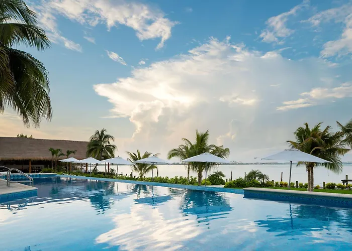 Real Inn Cancún