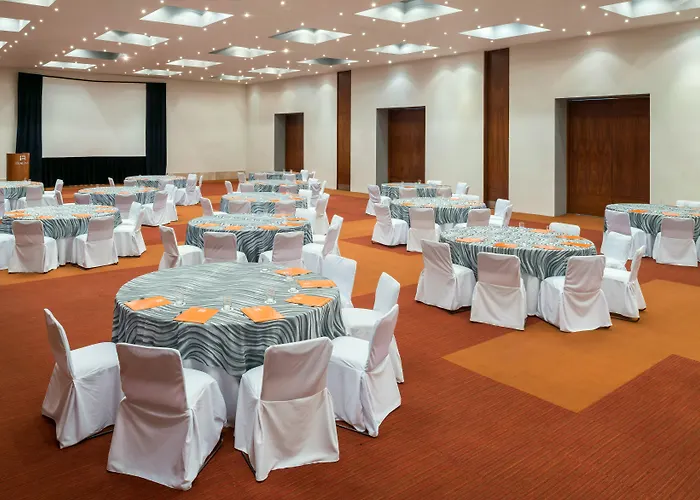 Voco Guadalajara Expo By Ihg