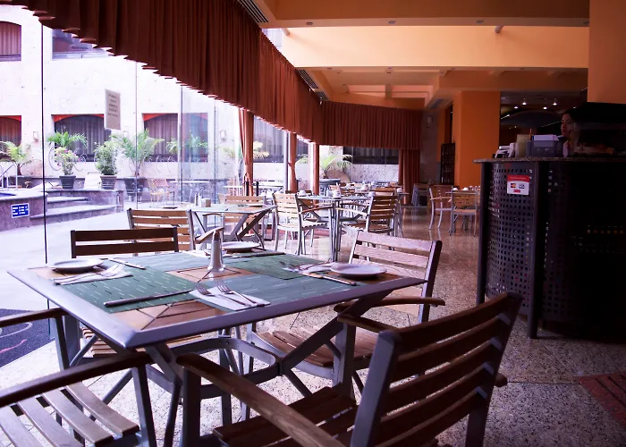 Hotel Celta Zapopan