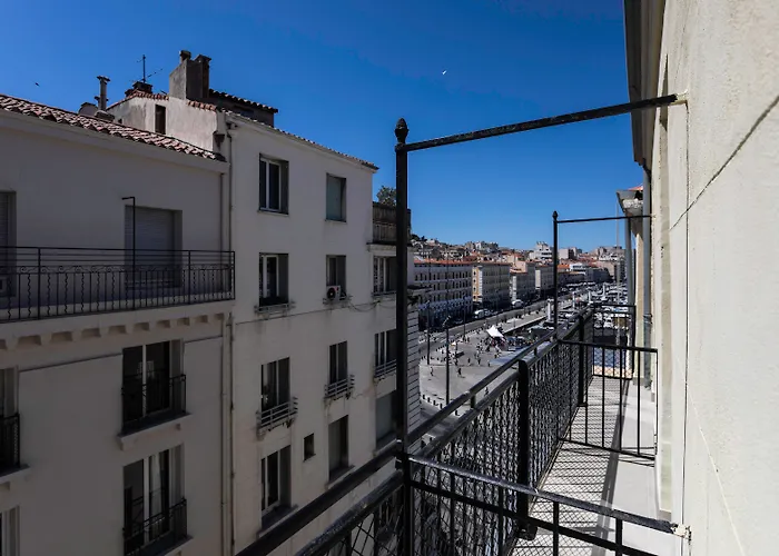 Hôtel Carré Vieux Port Marseille