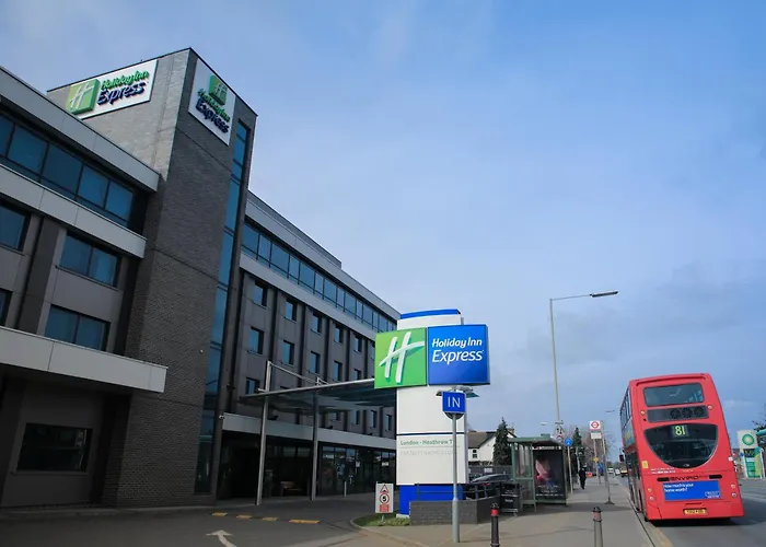 Holiday Inn Express London Heathrow T5 By Ihg Slough