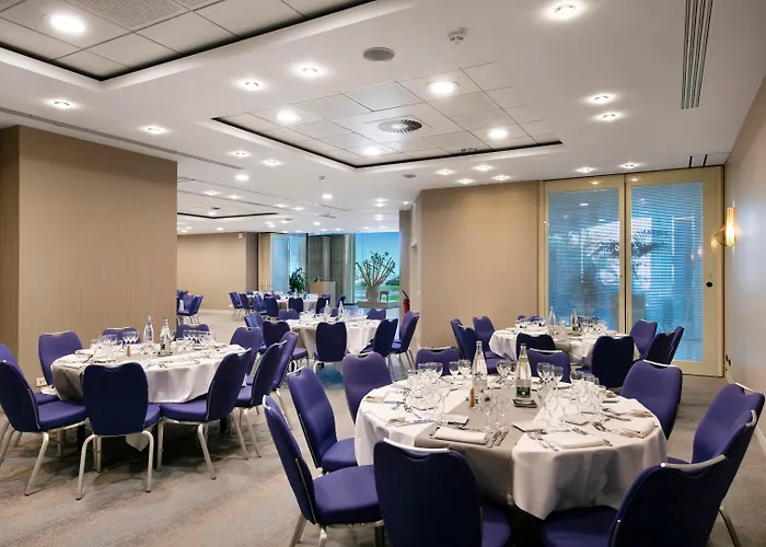 Radisson Blu Hotel Niza