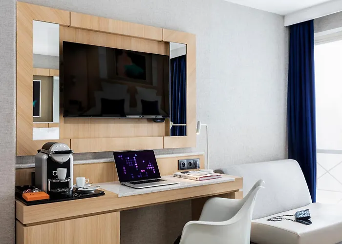 Hotel Louvre Saint-Honore Paris