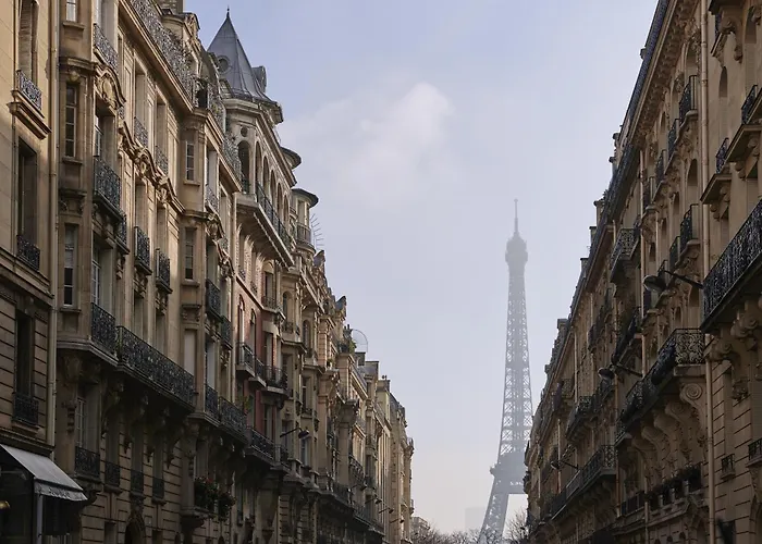 Plaza Tour Eiffel Hotel Parijs
