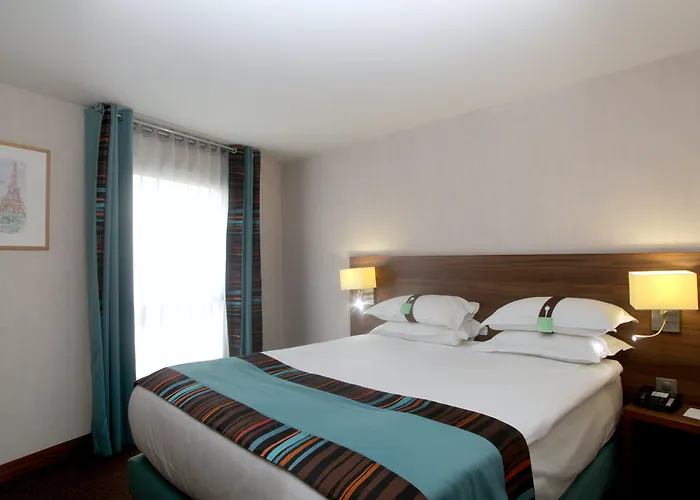 Holiday Inn Paris Montmartre By Ihg