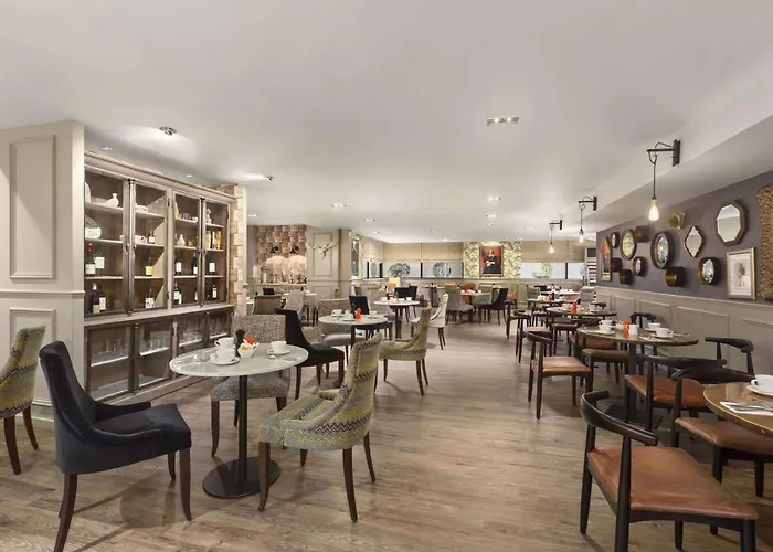 Ramada Hotel & Suites By Wyndham Coventry