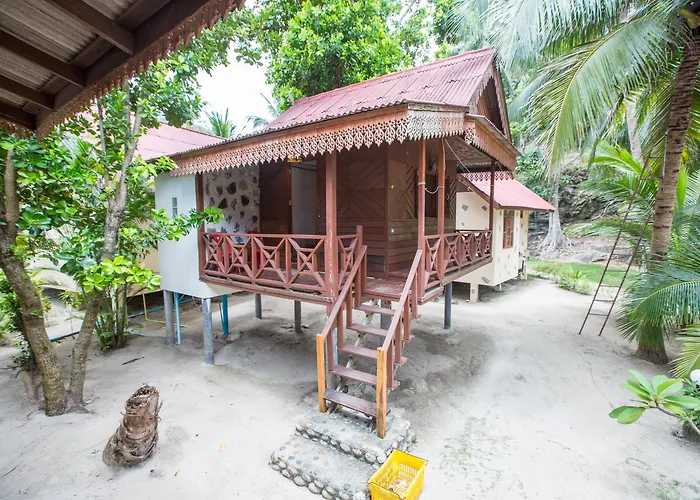 Bottle Beach 1 Resort