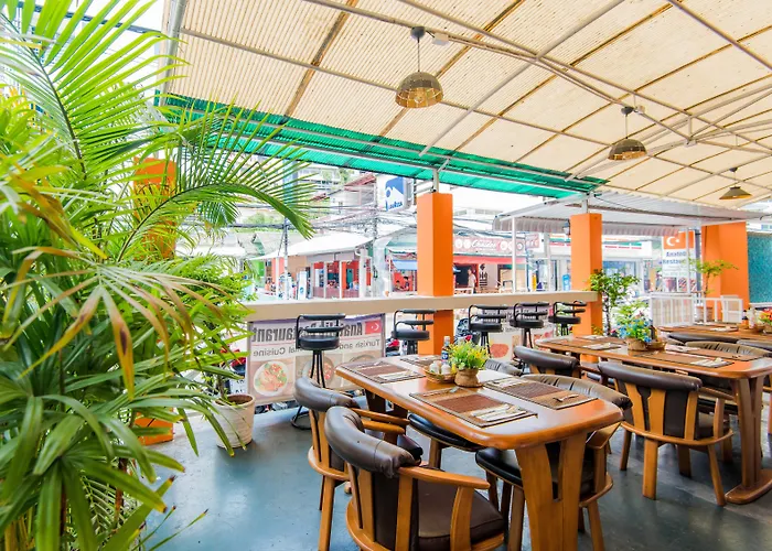 Bauman Ville Hotel Patong