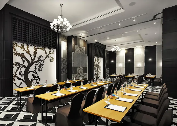 Moevenpick Hotel Sukhumvit 15 Banguecoque