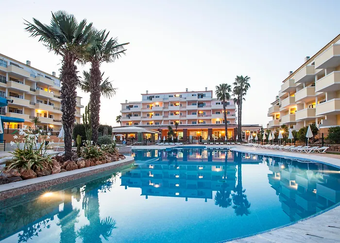 Vitors Plaza Aparthotel Portimao