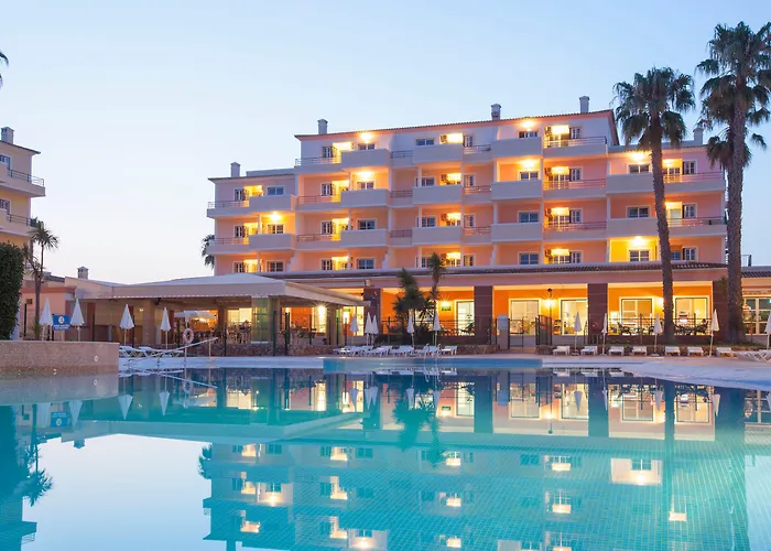 Vitors Plaza Aparthotel Portimao