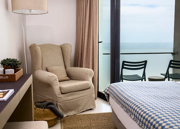 Memmo Baleeira - Design Hotels Sagres