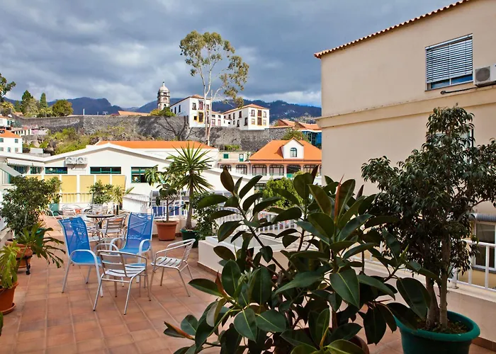 Bed and Breakfast Residencial Colombo Funchal 