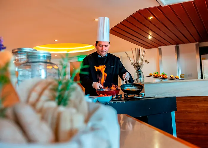 Queens Bay Hotel Kissonerga