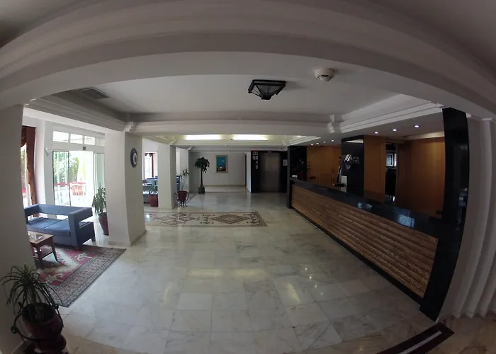Surtel Hotel Kuşadası