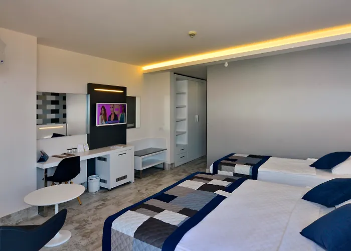 White City Beach Adult Only Konakli
