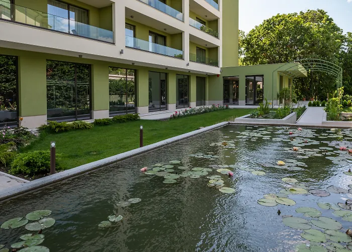 Romance Hotel And Family Suites Saints Constantine and Helena