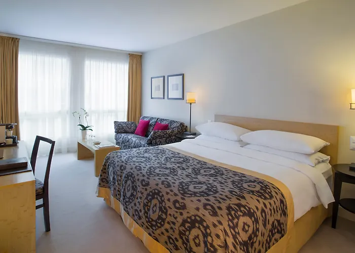Jade Manotel Genève