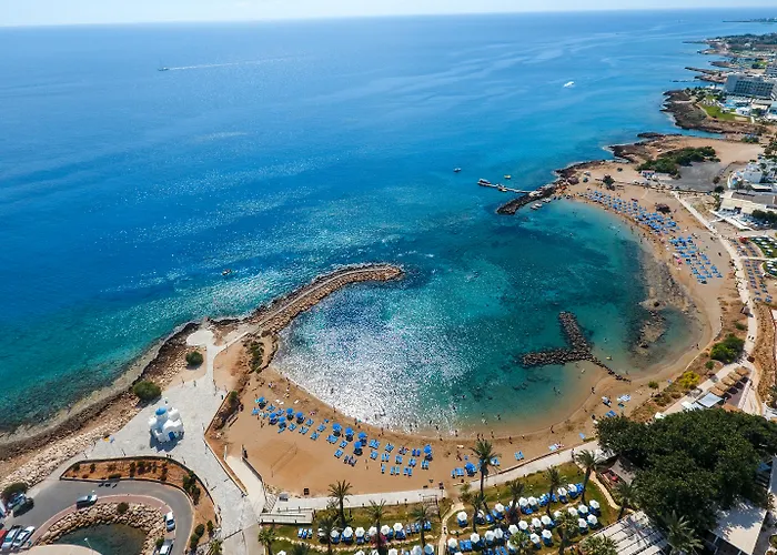 Golden Coast Beach Hotel Protaras