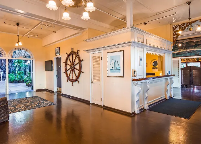 Best Western Pioneer Inn Lahaina